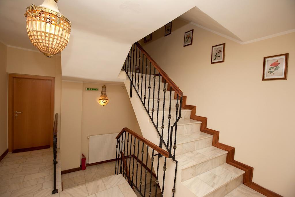 Pension Dinu Residence Timişoara Buitenkant foto