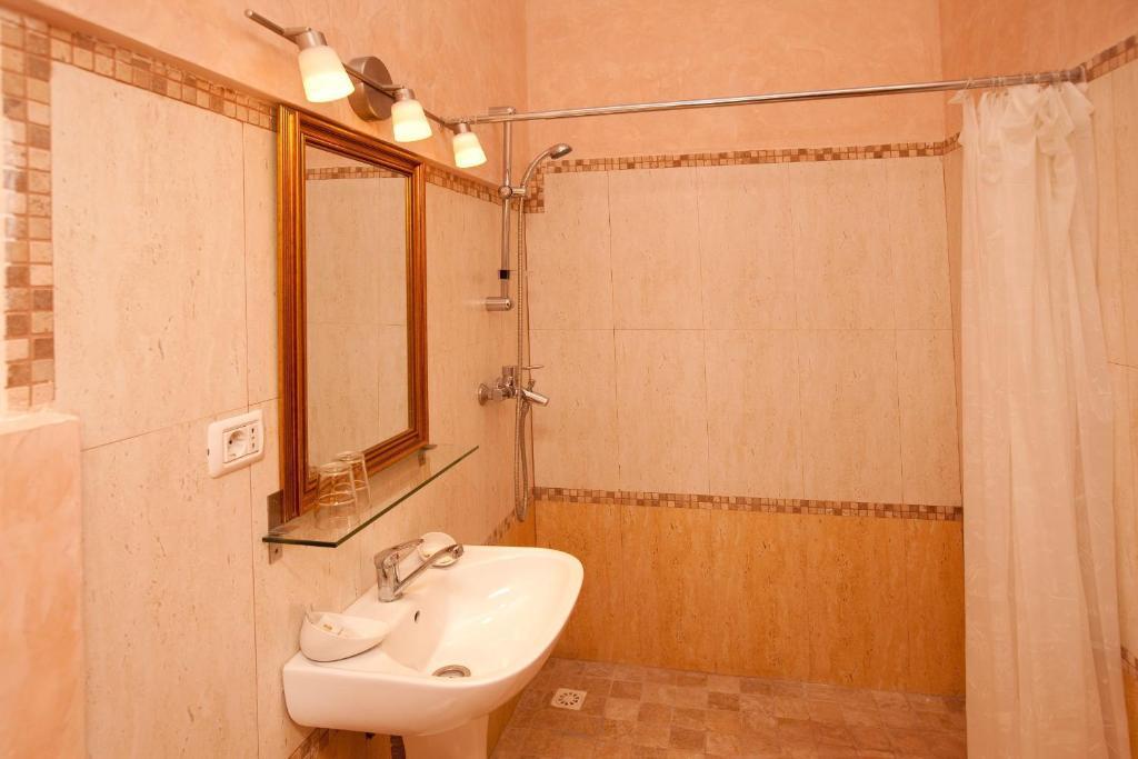 Pension Dinu Residence Timişoara Kamer foto
